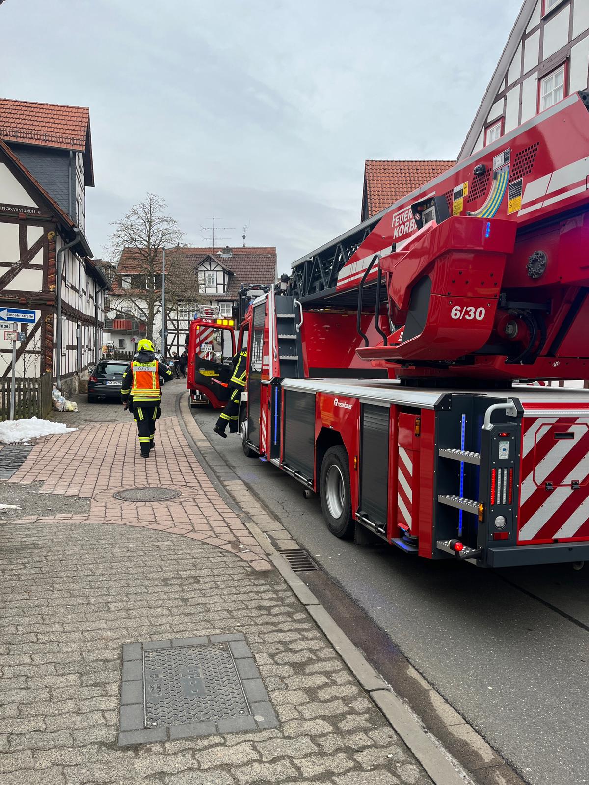 Einsatzfoto H 1 Trageh-RD Unterstützung ...